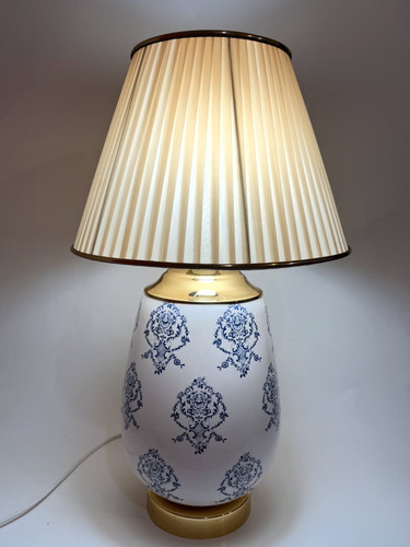 آباژور رومیزی سرامیکی طرح داماس آبی شید کرم